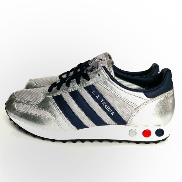 BNWOT Adidas LA Trainer metallic silver - Picture 1 of 10